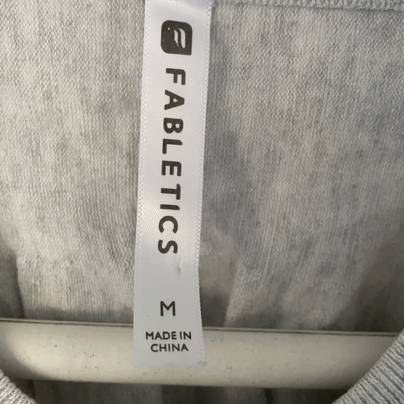 Fabletics pullover sweater - Picture 3 of 3